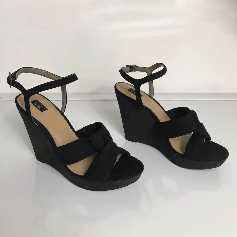 Gili Knotted Kahlie Front Wedge Ankle Strap